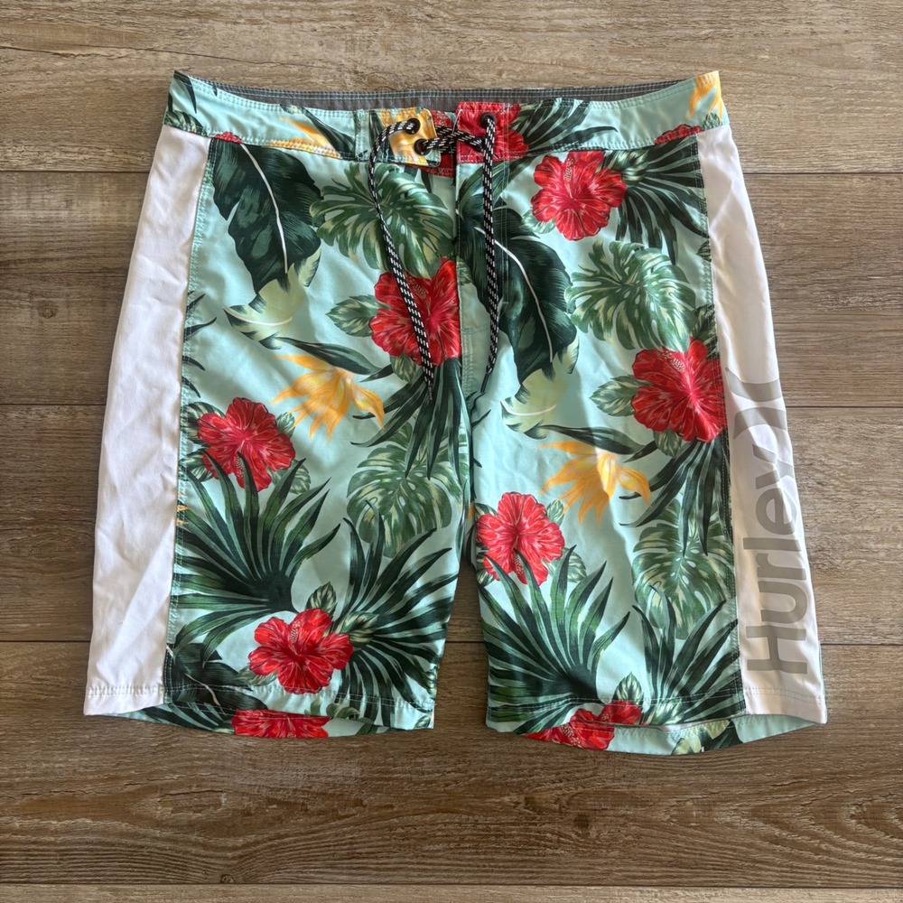 Hurley Board Shorts Men 32 Floral Hibiscus Tropical Surf Swim Trunks Quick Dry - Picture 1 of 8